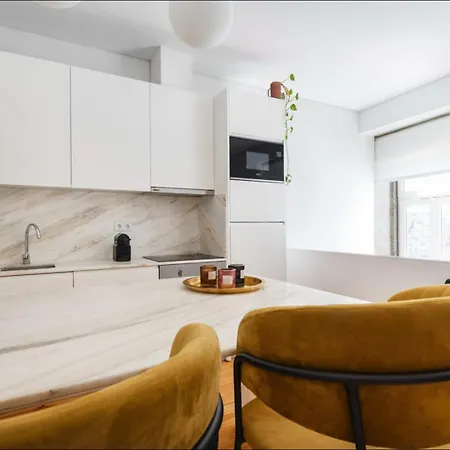 Апартаменты Charming And Modern Loft Порту